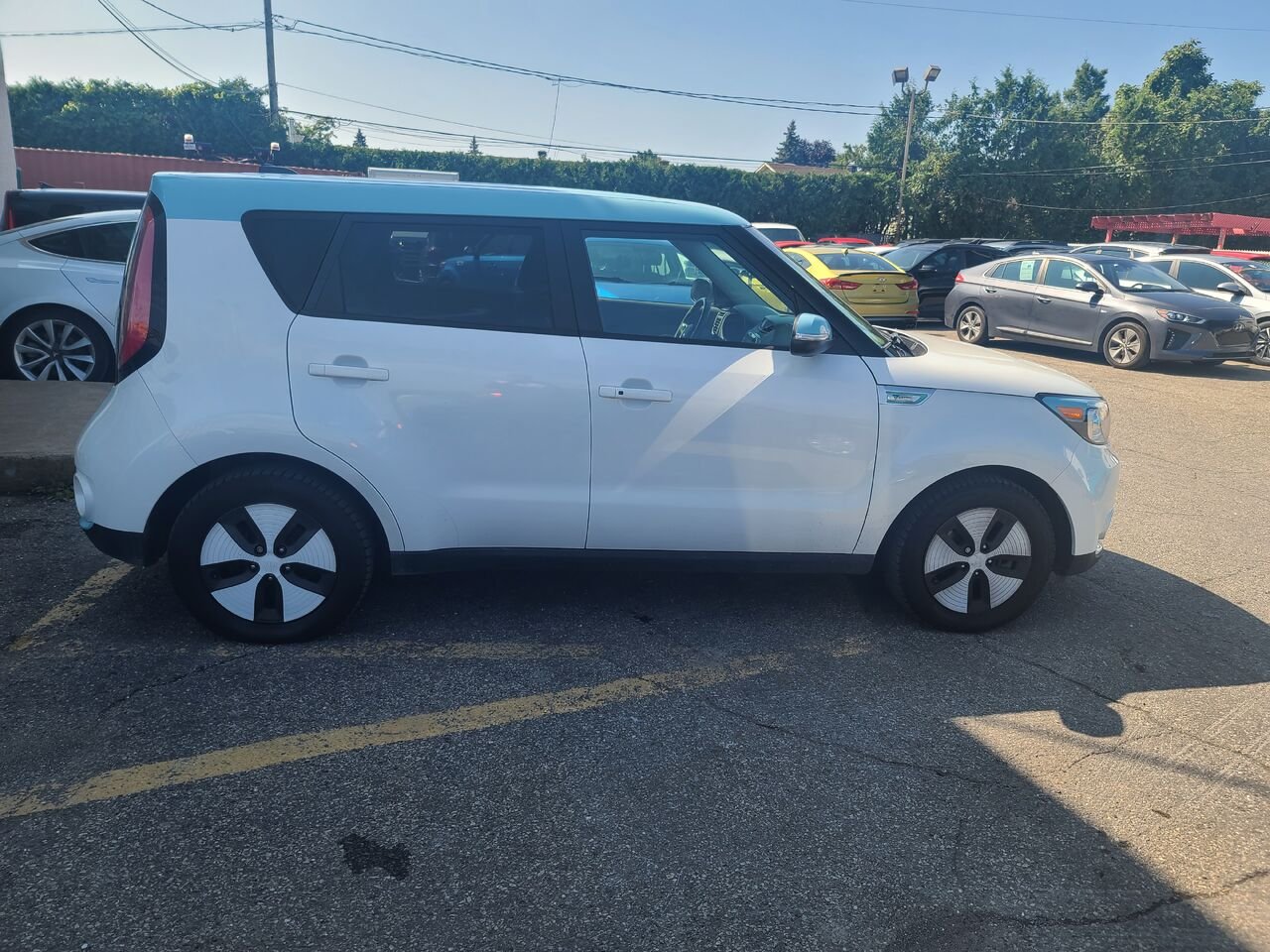 2018 Kia Soul EV White  - photo #5
