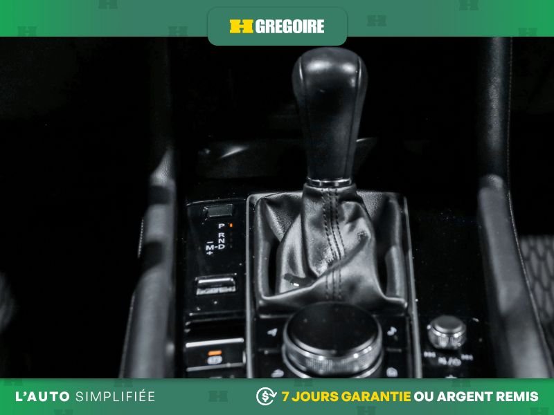 2024 Mazda 3 Red Saint-Eustache - photo #21