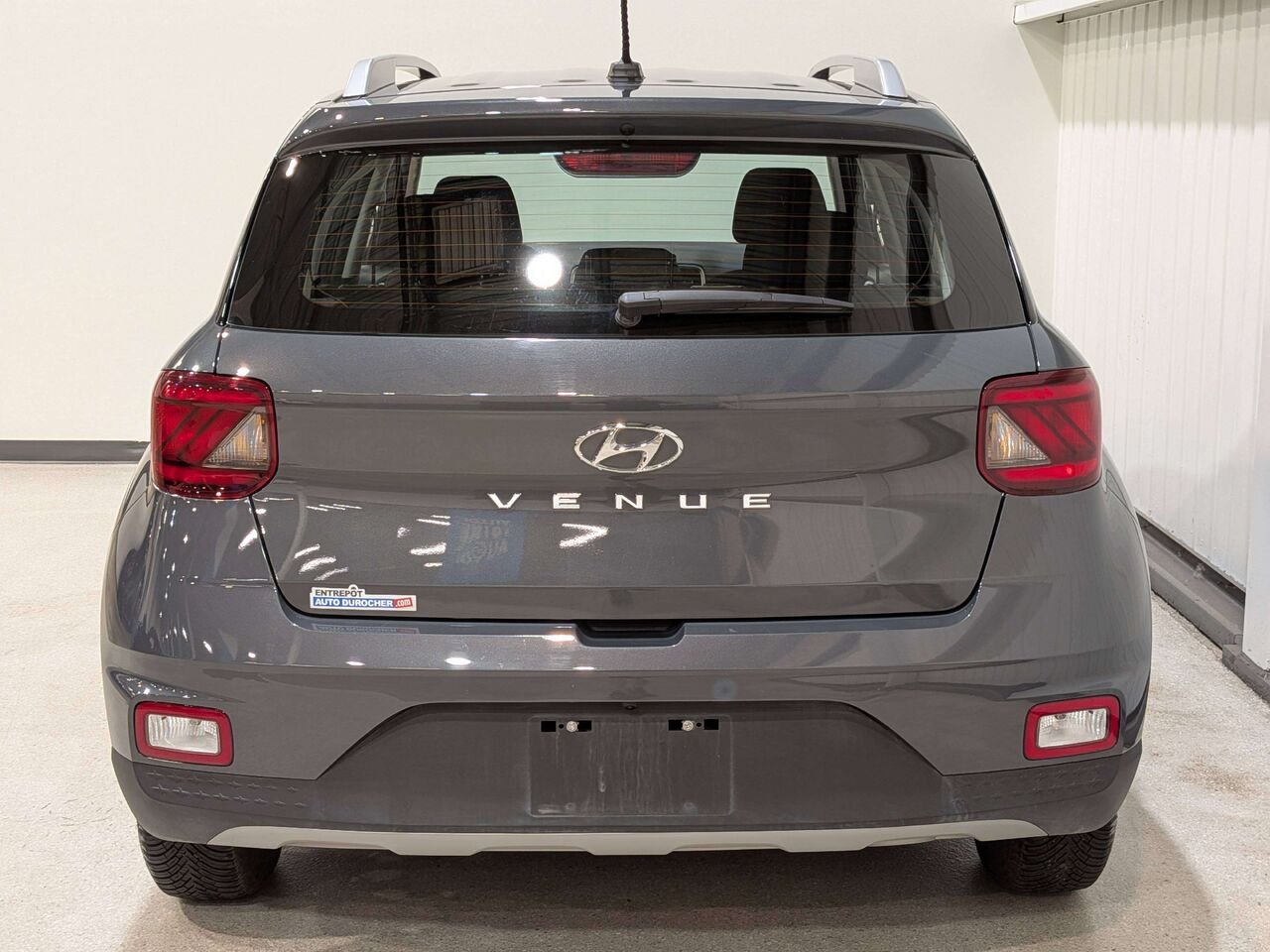 2026 Hyundai Venue Preferred IVT Grey Val-David - photo #5