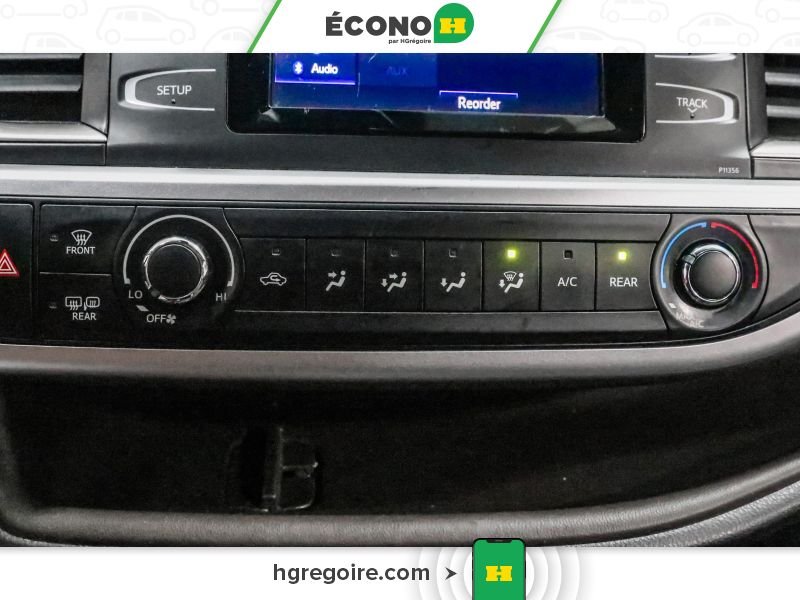 2018 Toyota Highlander Grey Laval - photo #19