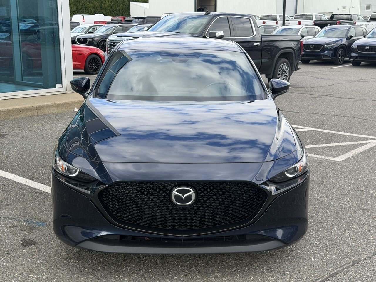 2022 Mazda Mazda3 Sport Blue Ste-Marie - photo #2