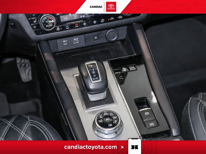 Mitsubishi Outlander PHEV 2023 Bronze Saint-Eustache - photo #28
