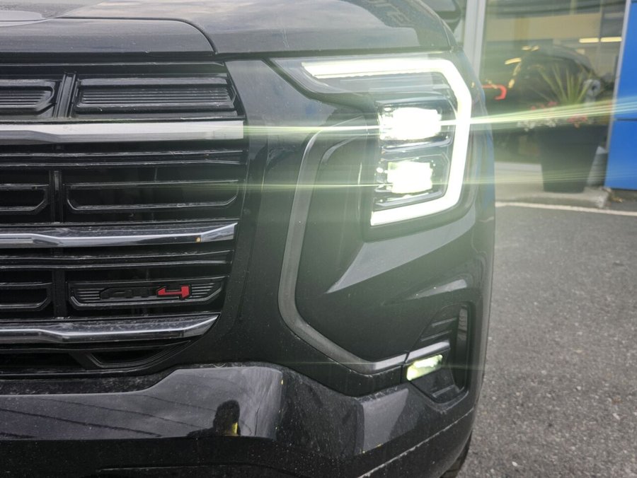 GMC Terrain AT4 4 portes TI 2027 Ébène crépuscule métallisé