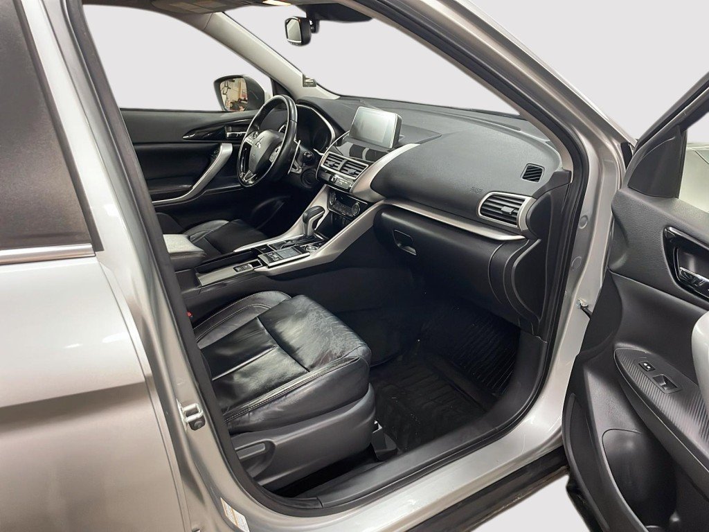 2018 Mitsubishi Eclipse Silver Mont-Laurier - photo #14