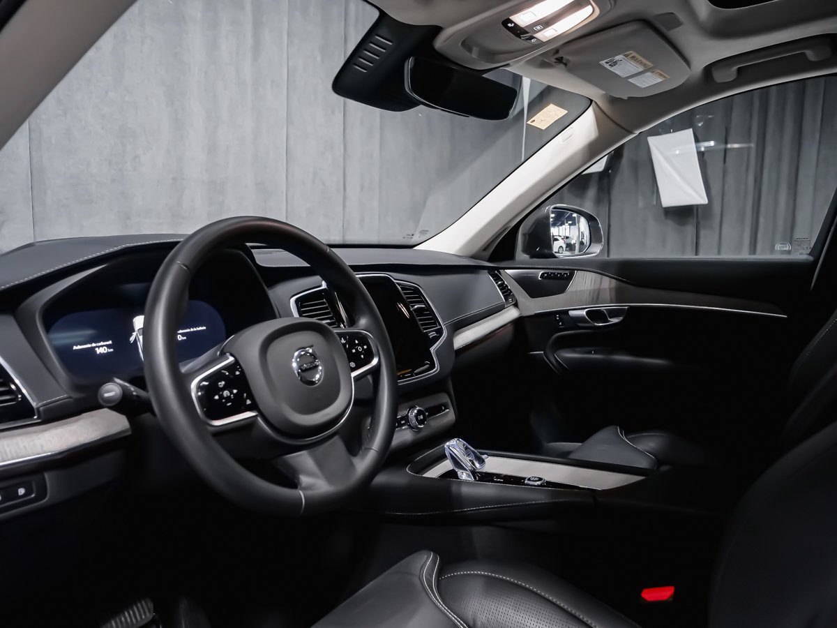 2025 Volvo XC90 Plug-In Hybrid T8 ULTRA BRIGHT LOUNGE Grey Montreal - photo #6