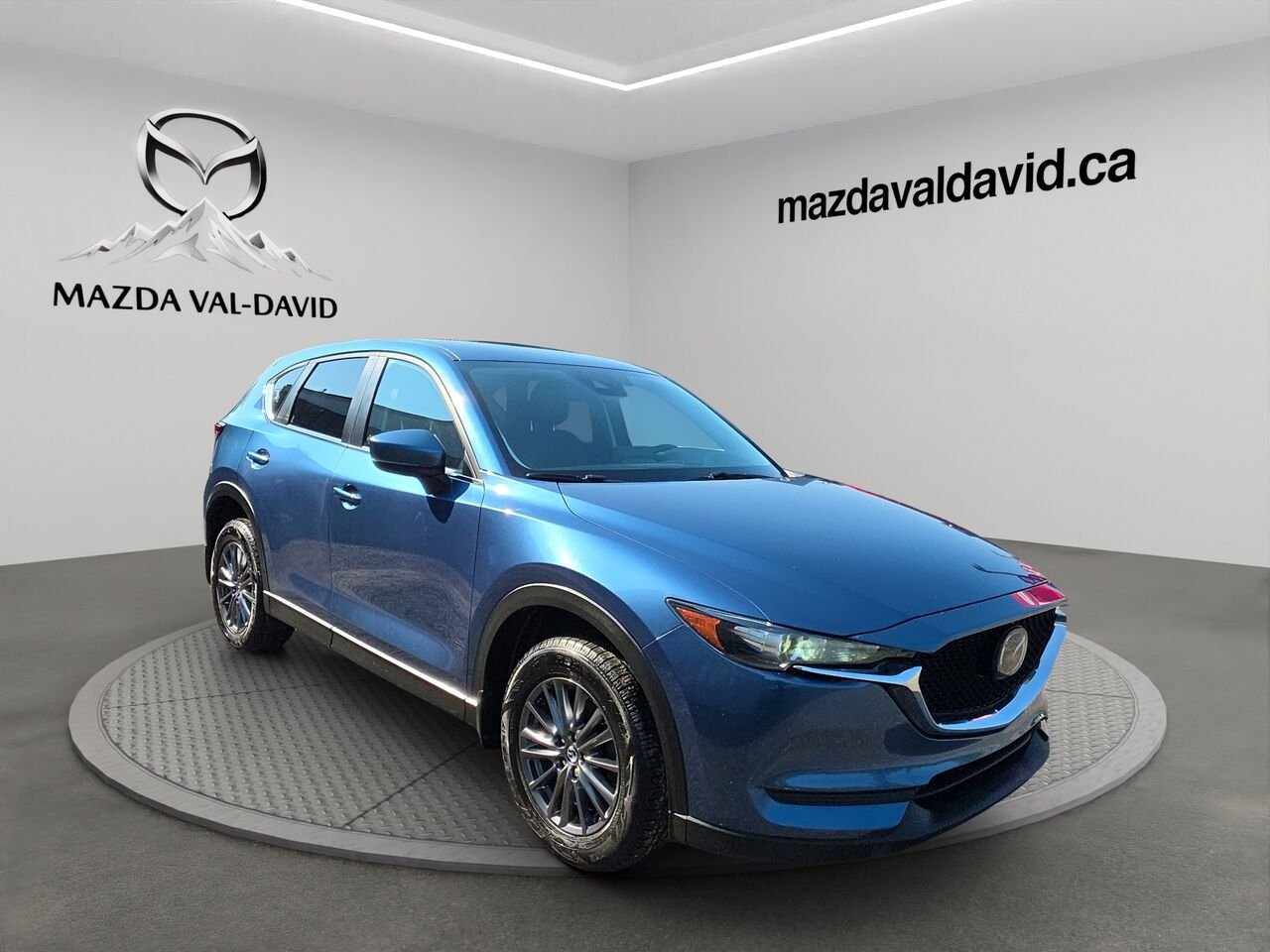 Mazda CX-5 GS TI BA, bluetooth, Volant chauffant, commande audio au volant 2021 Bleu Val-David - photo #4