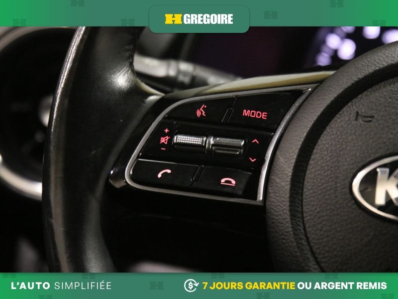 Kia Forte 822316 | EX AUTO AC GR ELECT MAGS CAM RECUL BLEUTOOTH 2021 Argent Laval - photo #19