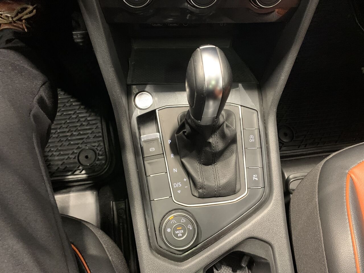 2019 Volkswagen Tiguan R-LINE Grey Châteauguay - photo #31