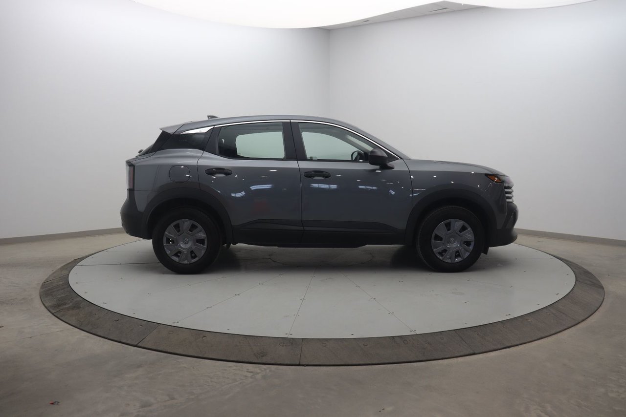 Nissan Kicks S 2025 Gris Baie-Comeau - photo #2