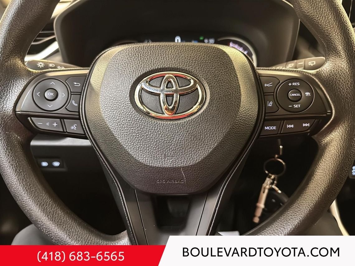 2024 Toyota RAV4 531707-82 | LE, AWD White Québec - photo #12