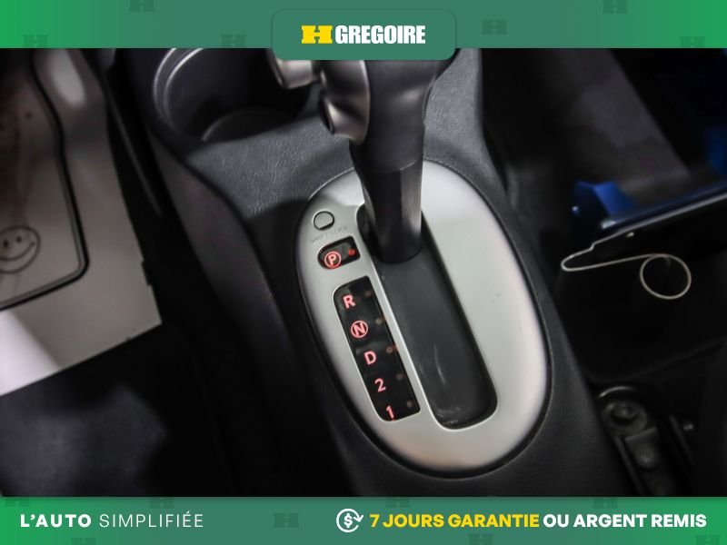 2019 Nissan MICRA Blue Blainville - photo #15