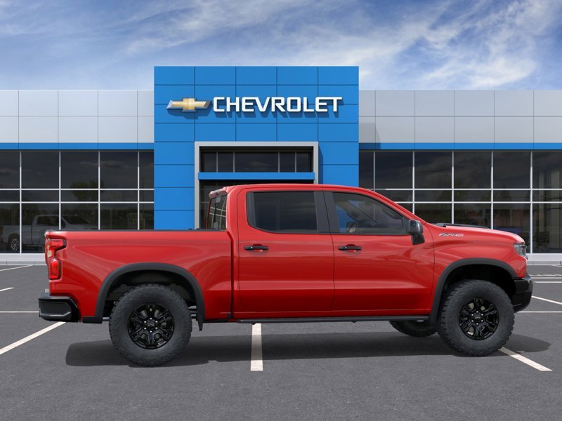 2026 CHEVROLET Silverado 1500 ZR2 cabine multiplace 4RM 147 po Red Hot Ottawa & Gatineau - photo #4