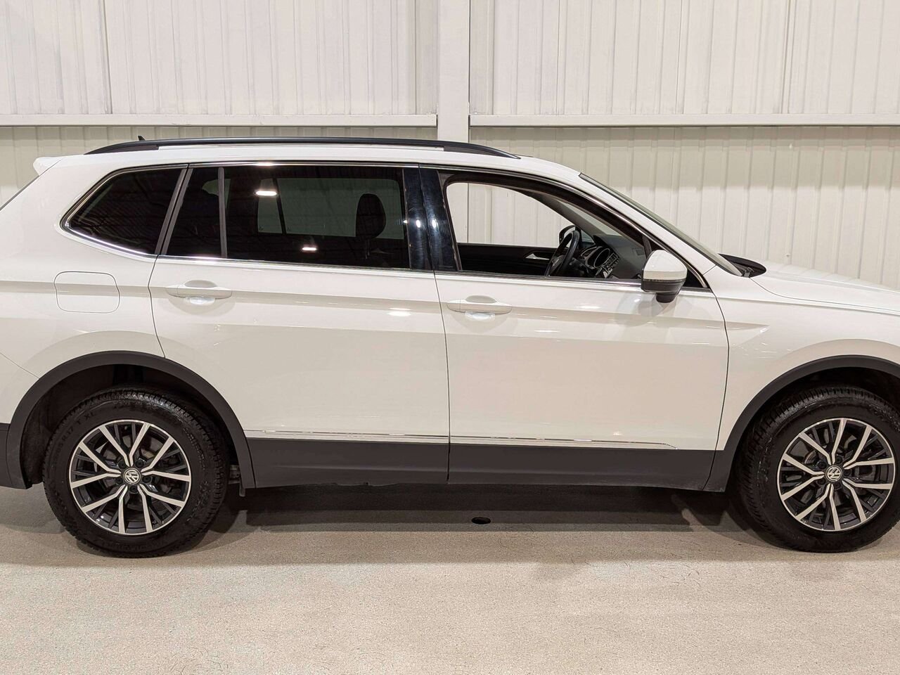 2021 Volkswagen Tiguan Comfortline 4MOTION White Val-David - photo #6