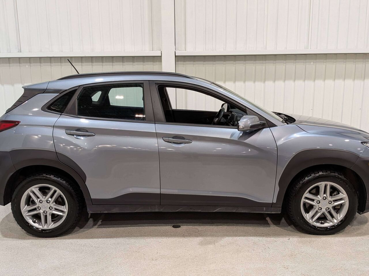 2021 Hyundai Kona 2.0L Essential AWD Grey Val-David - photo #7