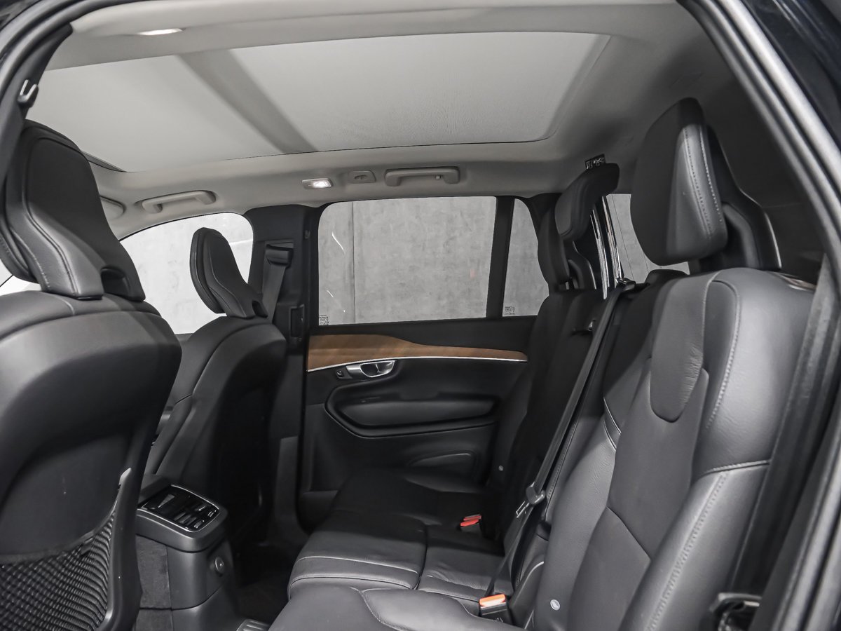 Volvo XC90 Recharge T8 PLUS BRIGHT 2024 Noir Montréal - photo #12