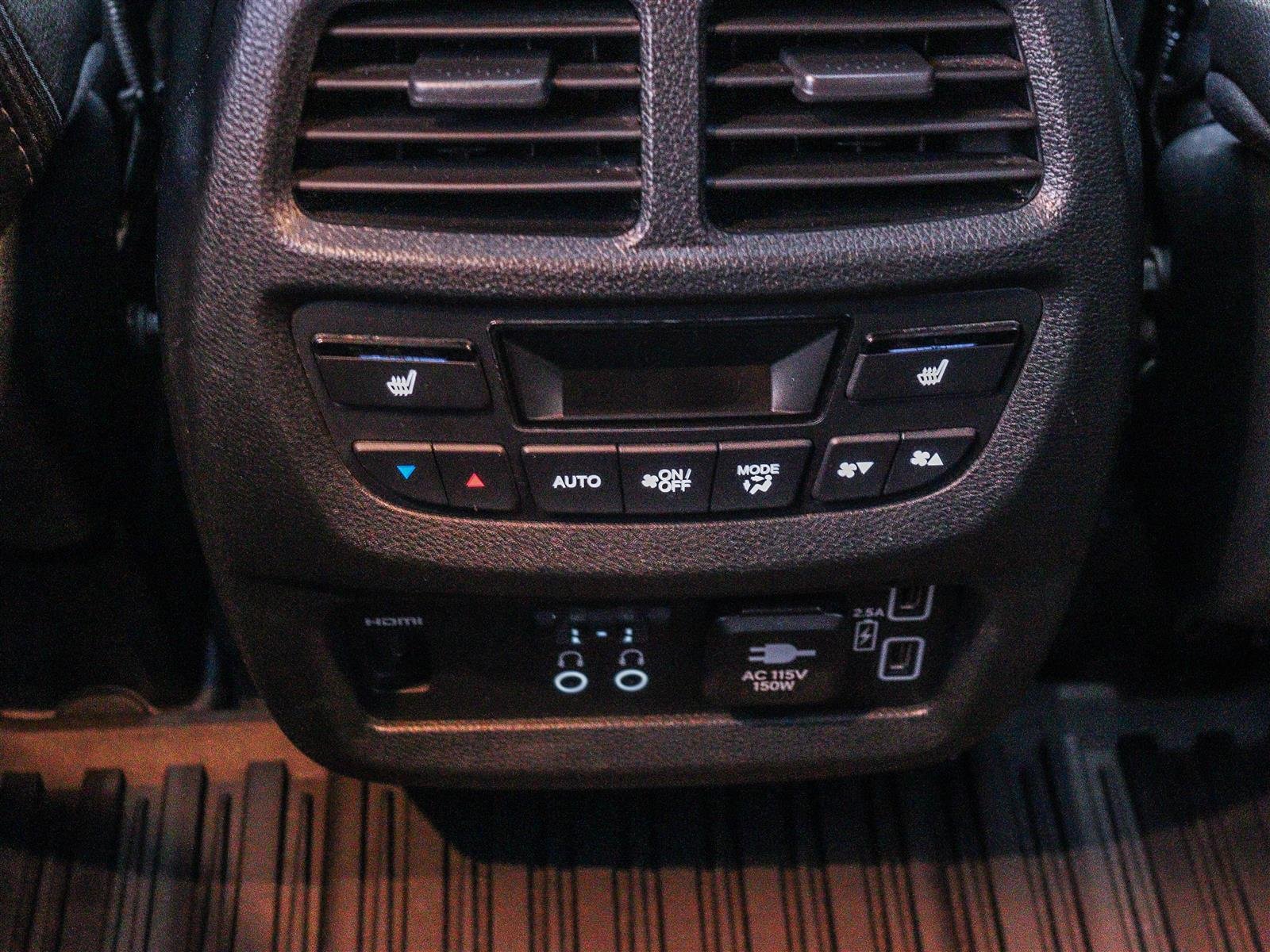Honda Pilot Touring 7P 2022 Grey Ottawa & Gatineau - photo #15