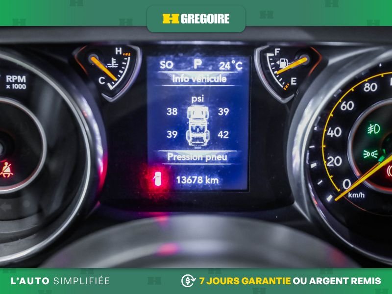 2023 Jeep Wrangler Yellow Blainville - photo #15
