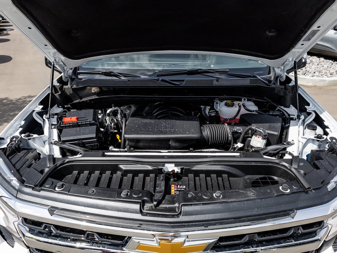 2026 Chevrolet Silverado 1500 4WD Crew Cab 147 LT White Sherwood Park - photo #8