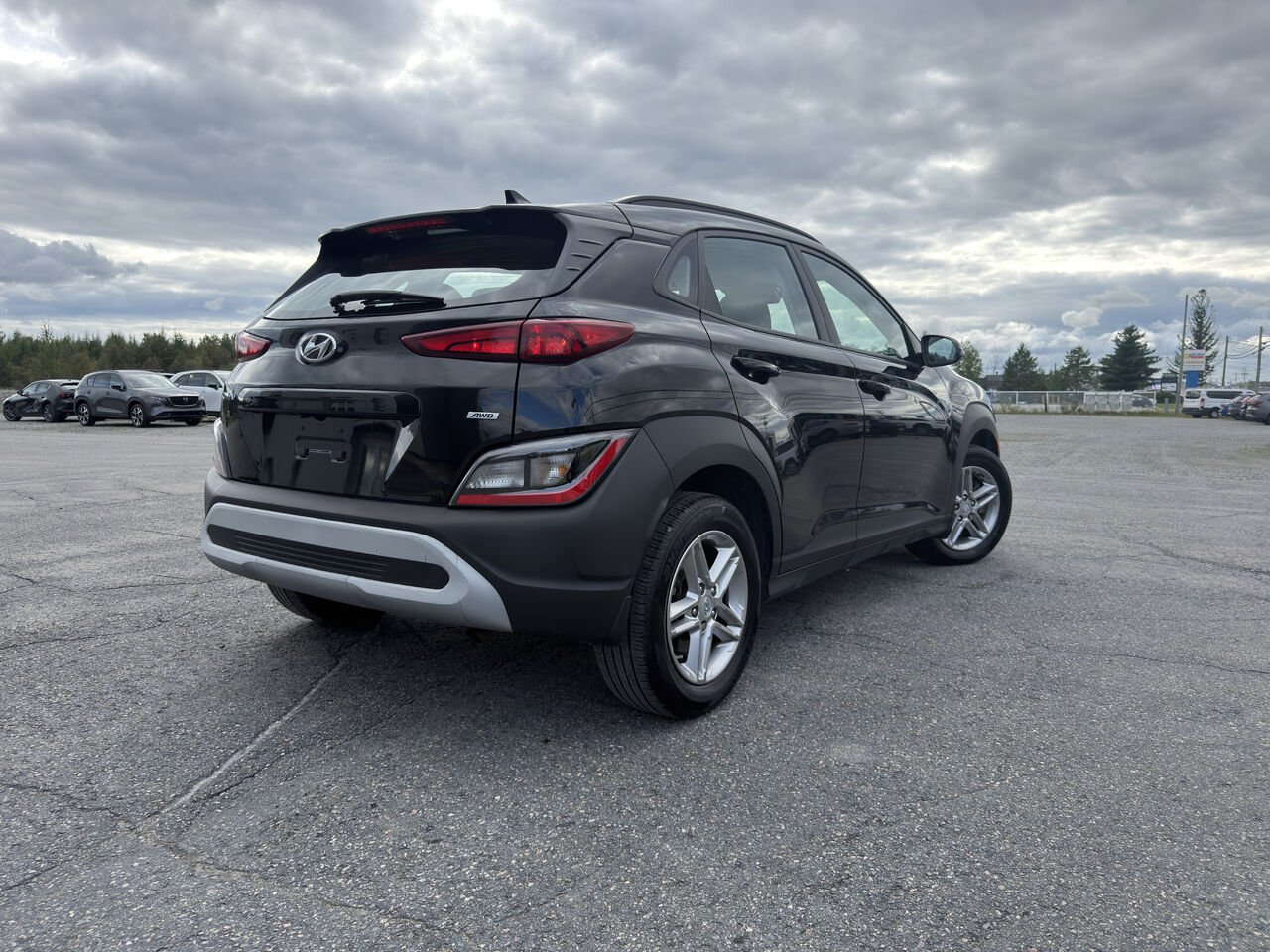 Hyundai Kona A26119 | 2.0L Essential TI 2022 Noir Val-d'Or - photo #3