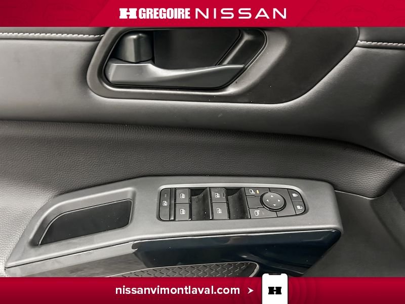 Nissan Pathfinder 2024 Gris Laval - photo #18
