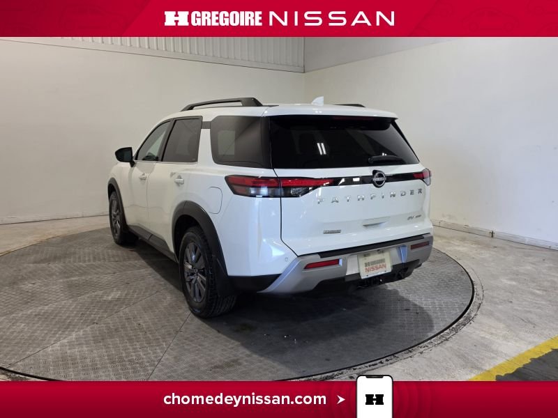 2024 Nissan Pathfinder White Saint-Eustache - photo #5