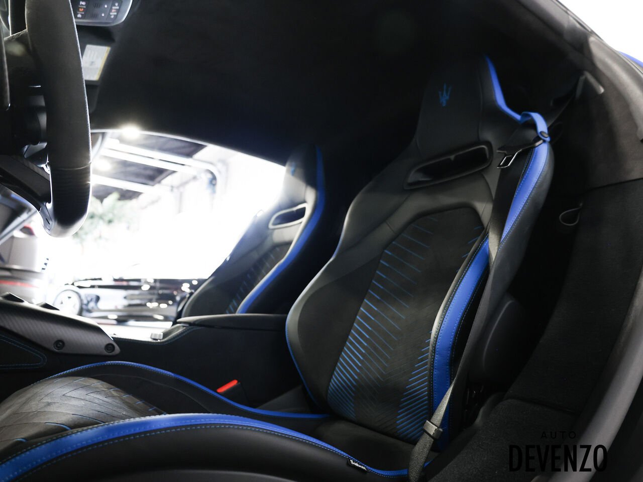 2023 Maserati MC20 Blue Saint-Eustache - photo #12