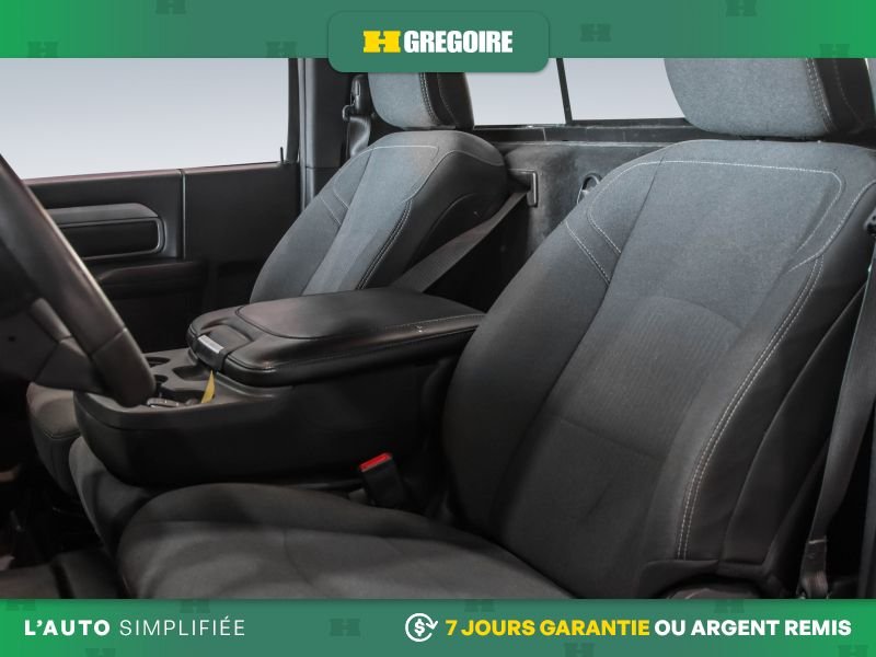 Ram 2500 820756 | Tradesman 4WD AUTO A/C MAGS CAM RECUL BLUETOOTH 2022 Noir Laval - photo #18