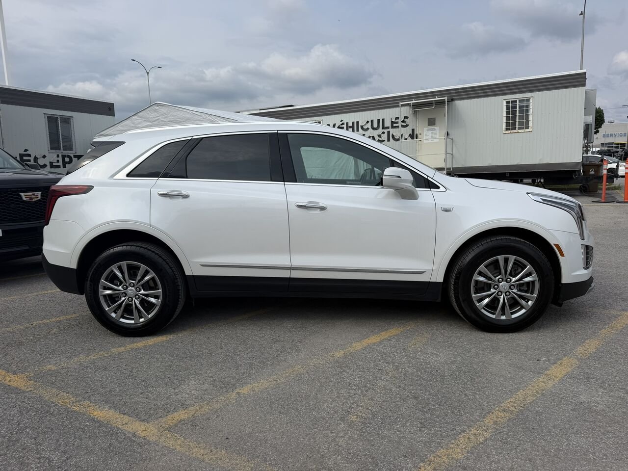 2024 Cadillac XT5 PREMIUM LUXURY AWD FINANCEMENT À PARTIR 3.99% White Laval - photo #8