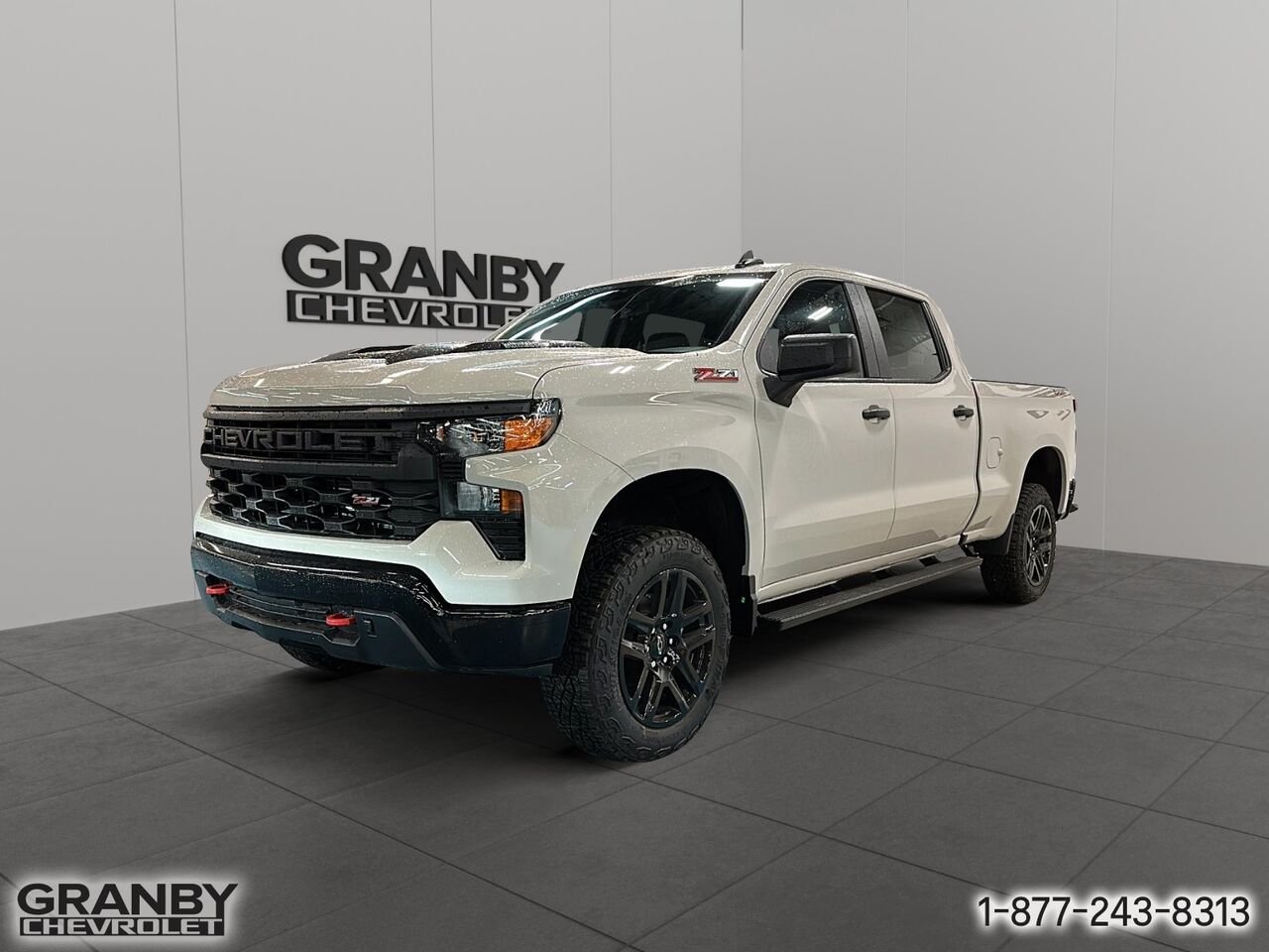 2026 CHEVROLET Silverado 1500 K1500 SILVERADO CREW CAB CUSTOM TRAIL BOSS STD/BOX (2CX) | 26-1096 WHITE SANDS Granby - photo #0
