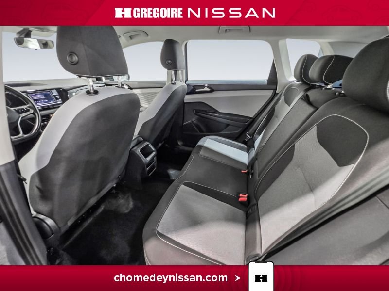 2024 Volkswagen Taos Grey Laval - photo #14