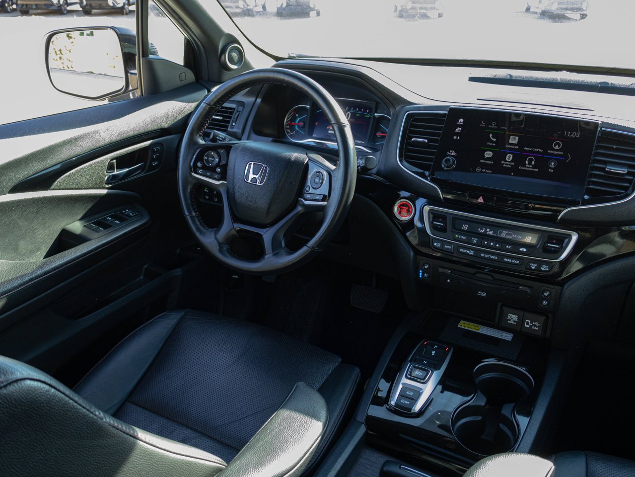 2020 Honda Pilot Black Edition AWD White Sherwood Park - photo #32