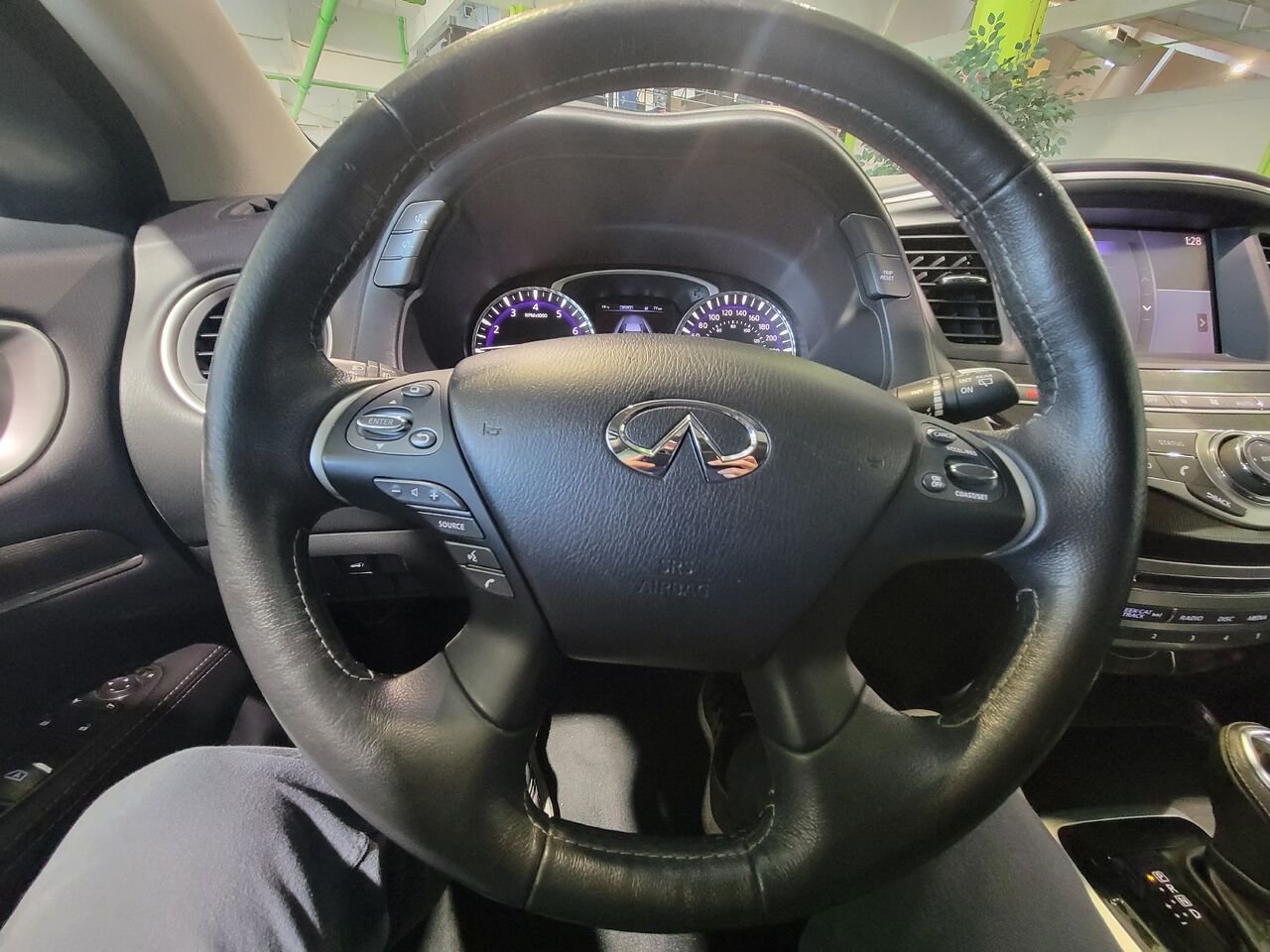 2018 INFINITI QX60 Black  - photo #19