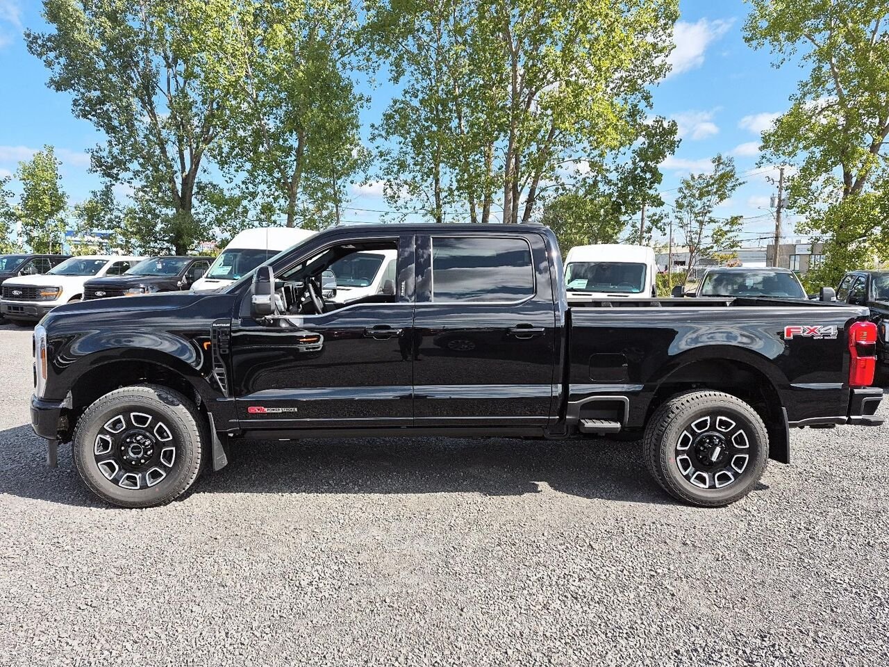 2027 Ford Super Duty F-250 SRW Agate Black Metallic Saint-Jérôme - photo #2