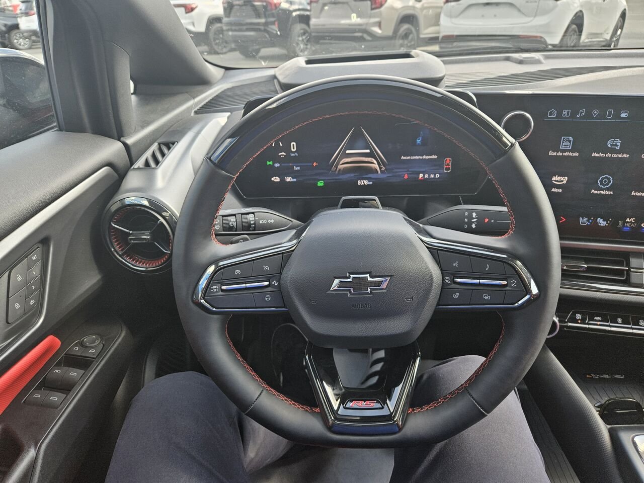 2025 Chevrolet Equinox EV 4 portes RS Red Thetford Mines - photo #7