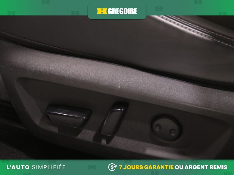 2023 Nissan Rogue White Blainville - photo #17