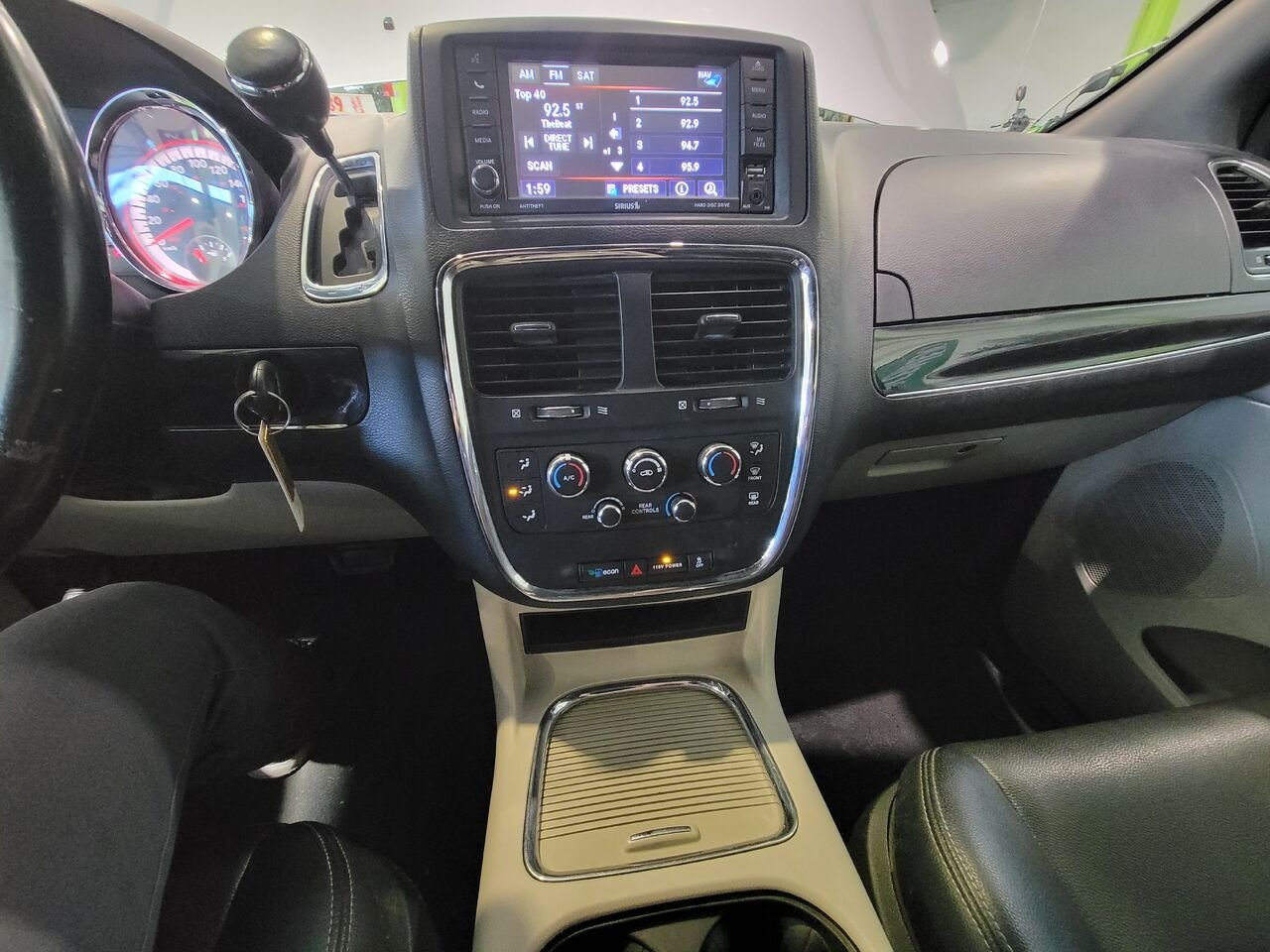 Dodge Grand Caravan 2019 Argent Longueuil, - photo #18