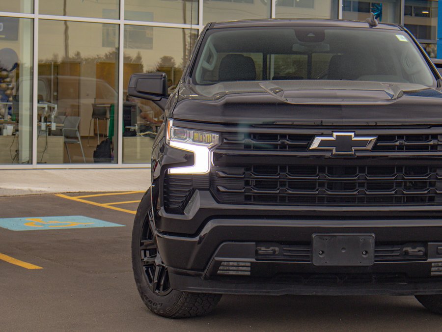 2023 Chevrolet Silverado 1500 RST 5.3L Z71 | Power Sunroof Black