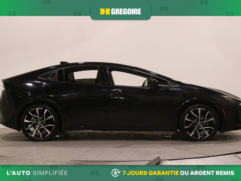 Toyota Prius 2024 Noir Blainville - photo #10