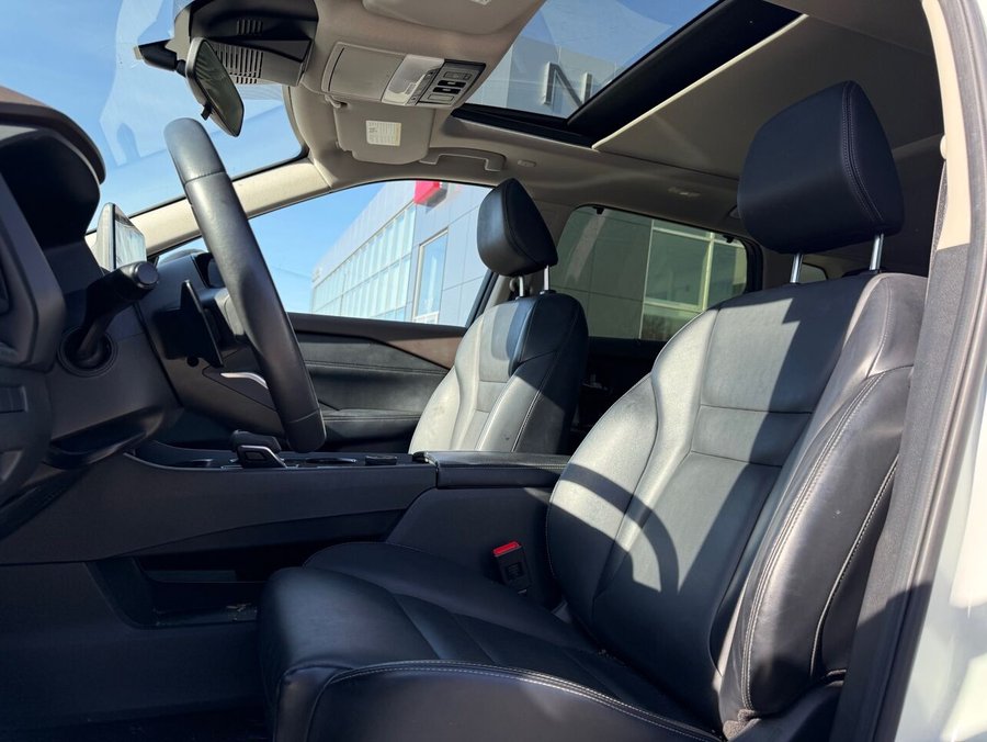Nissan Rogue SV Édition de minuit TI 2023 Blanc