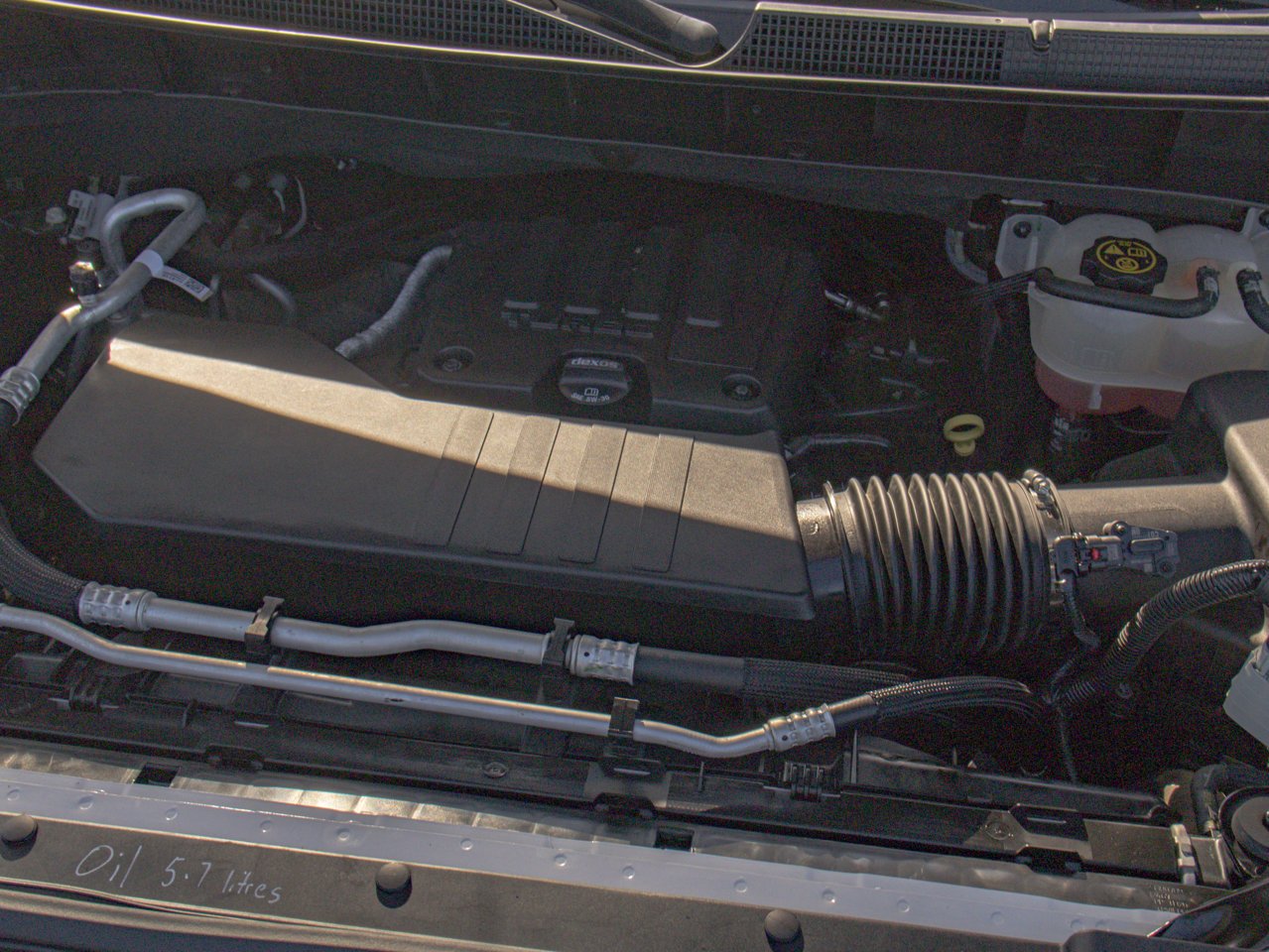 2023 Chevrolet Silverado 1500 4WD Crew Cab 147 LT White Sherwood Park - photo #15