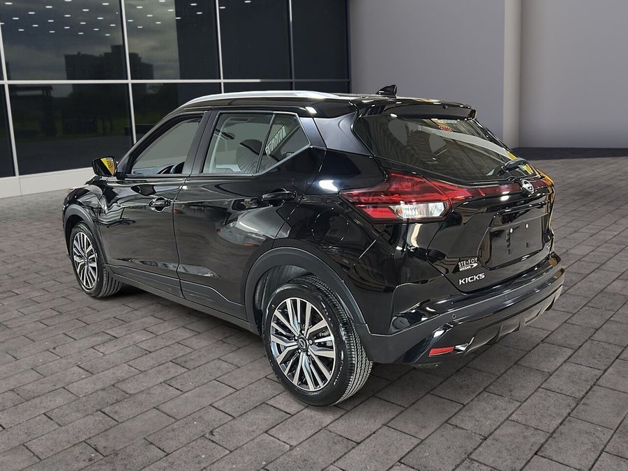2024 Nissan Kicks SV TA 2024 Black