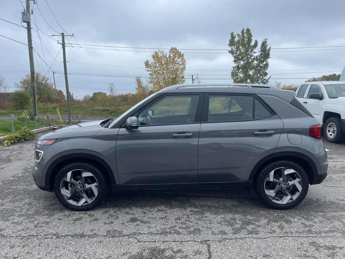 Hyundai Venue 2023 Gris Donnacona - photo #4