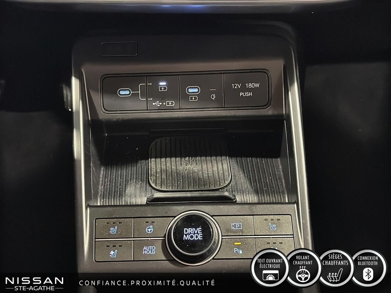 2024 Hyundai Kona Electric ULTIMATE TA | 100 % ÉLECTRIQUE | TOIT OUVRANT | CAMÉRA 360° | TÊTE HAUTE Red Saint-Jérôme - photo #11