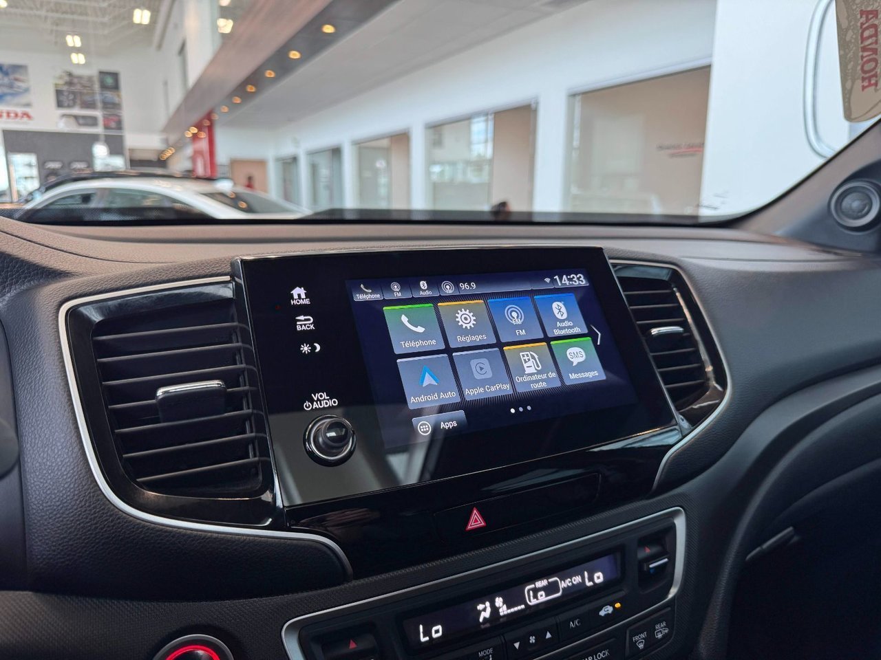 Honda Passport 2023 Gris Notre-Dame-des-Prairies - photo #22