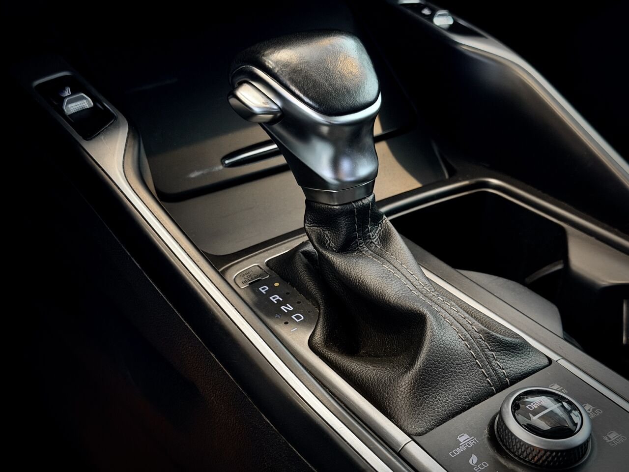 Kia Sorento 2022 Gris Notre-Dame-des-Prairies - photo #25