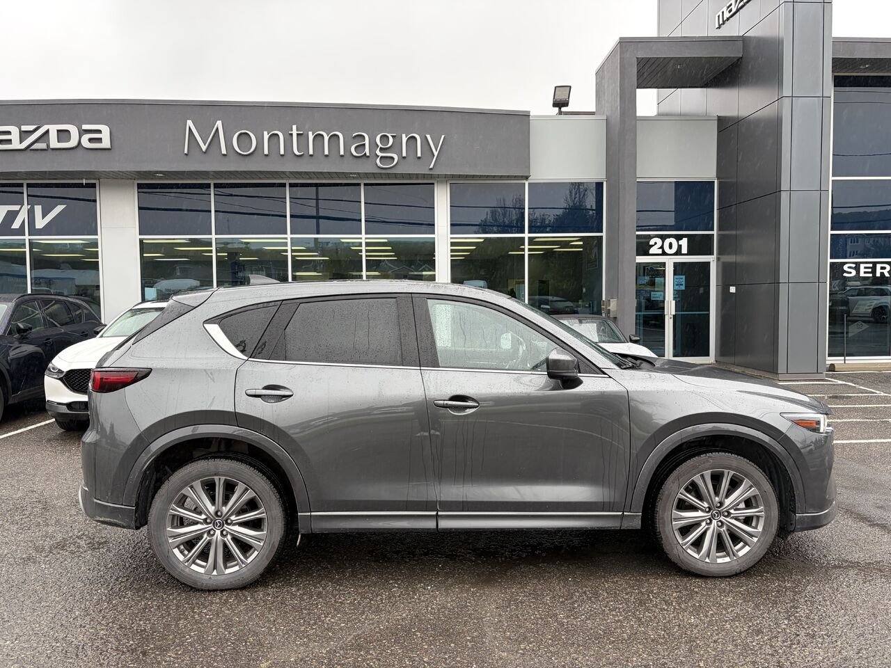 2025 Mazda CX-5 Signature TI Grey Montmagny - photo #3