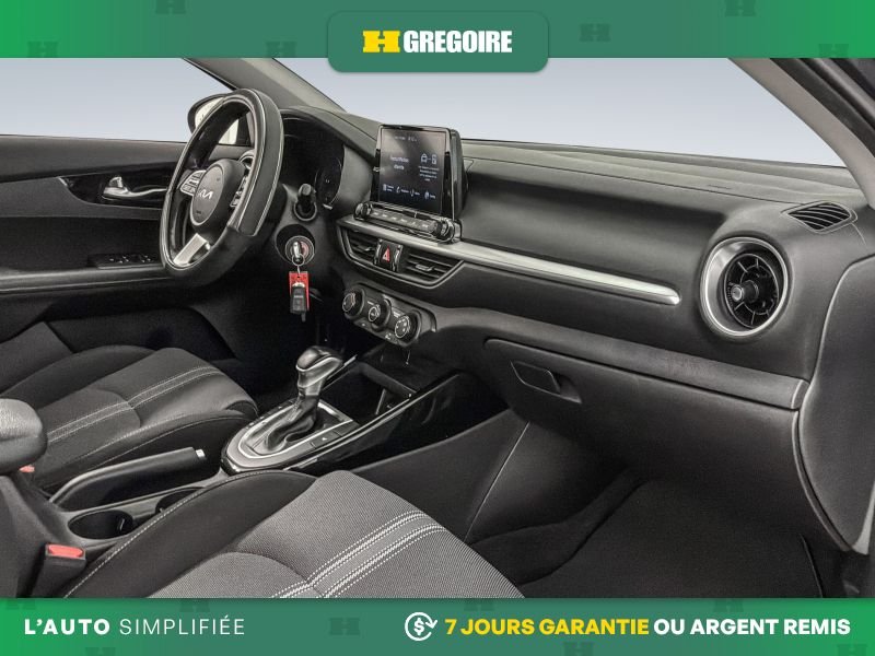 2022 Kia Forte Black Blainville - photo #34