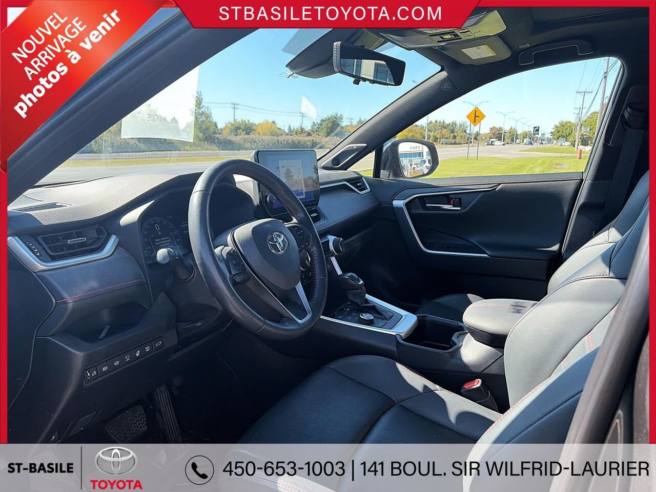 2024 TOYOTA RAV4 PRIME Grey Saint-Basile-le-Grand - photo #5