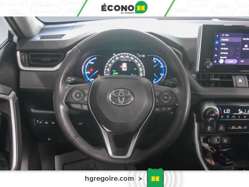 2024 Toyota Rav 4 White Blainville - photo #21