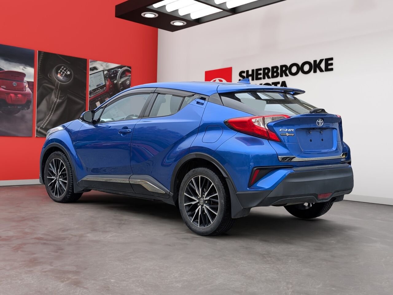 2018 Toyota C-HR NMTKHMBXXJR038335 Blue Sherbrooke - photo #4
